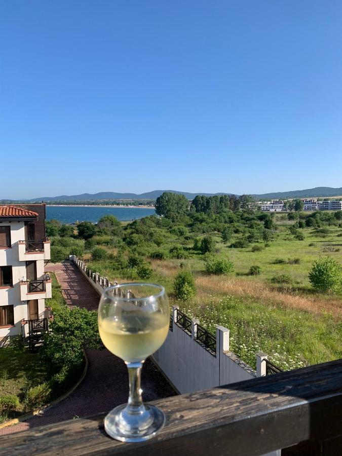 Apartment At St. Nicholas Complex-Igora Черноморец Екстериор снимка