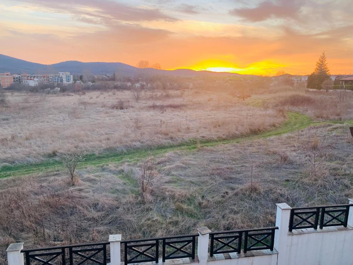 Apartment At St. Nicholas Complex-Igora Черноморец Екстериор снимка